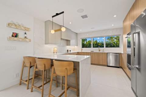 2000 Coral Gardens Drive, Wilton Manors FL - photo 8 of 59