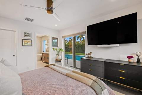 2000 Coral Gardens Drive, Wilton Manors FL - photo 13 of 59