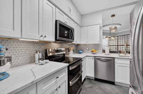 4113 Tuscany Way #113, Boynton Beach FL - photo 15 of 55
