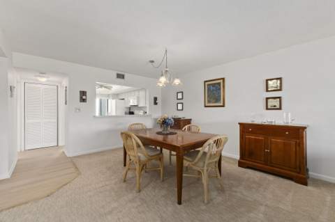 3200 Twin Lakes Terrace #105, Fort Pierce FL - photo 10 of 50