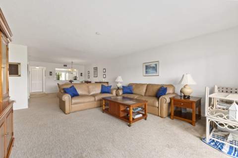 3200 Twin Lakes Terrace #105, Fort Pierce FL - photo 13 of 50