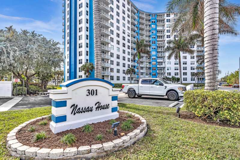 2 bedroom Condominium at 301 N Ocean Boulevard, Nassau House Condominium, Pompano Beach — photo 1