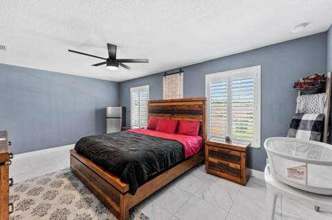 313 Palm Breezes Drive, Fort Pierce FL - photo 20 of 60