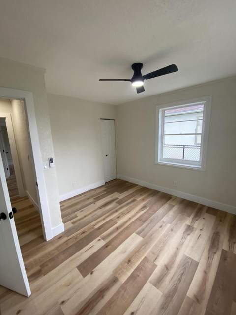 756 W 1st Street, Riviera Beach FL - photo 12 of 16
