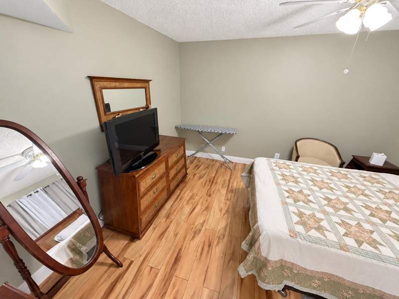 2 bedroom Condominium at 3810 Via Poinciana #303, Poinciana Place Condo 1,2,8 And 9, Greenacres — photo 3