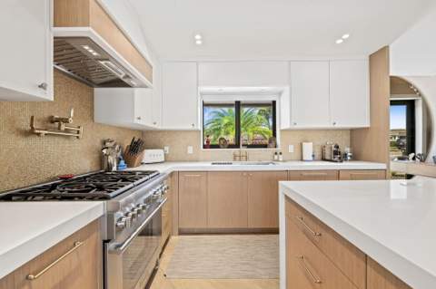 2648 NE 34th Street, Fort Lauderdale FL - photo 9 of 30