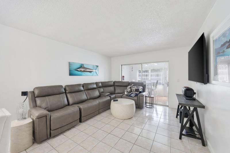1 bedroom Condominium at 3500 SW Natura Boulevard #109, Natura Condo No 2, Deerfield Beach — photo 2
