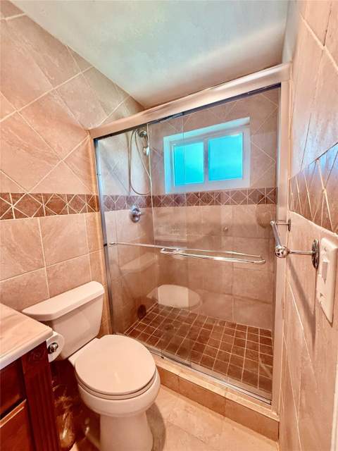 4605 NW 49th Street, Tamarac FL - photo 17 of 19