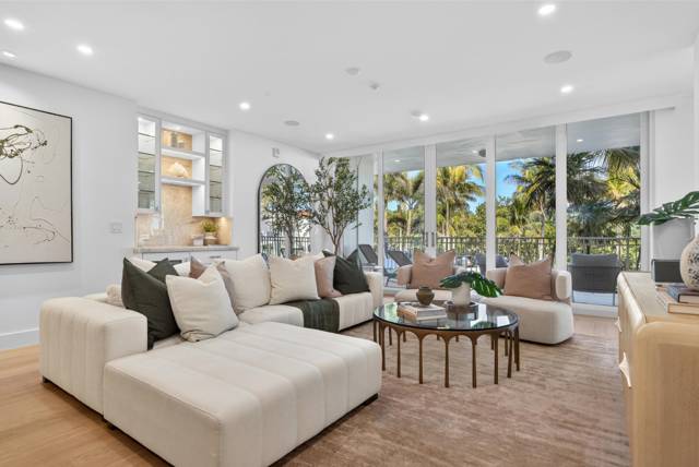 100 ROYAL PALM Way #D2, home for sale in Palm Beach