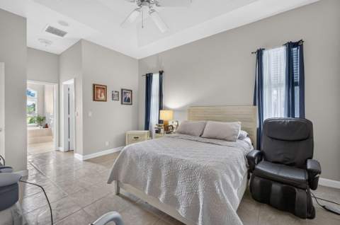 1402 SW Abingdon Avenue, Port St. Lucie FL - photo 22 of 58