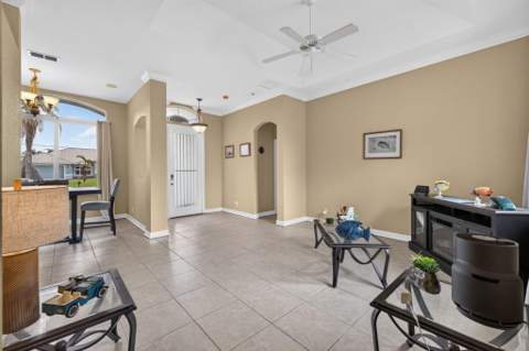 1402 SW Abingdon Avenue, Port St. Lucie FL - photo 6 of 58