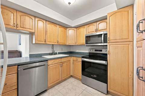 3909 N Ocean Boulevard #410, Fort Lauderdale FL - photo 14 of 22