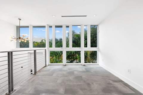900 NE 4th Street #B4, Fort Lauderdale FL - photo 7 of 35
