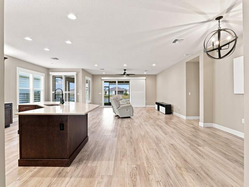 3 bedroom Single Family Residence at 11750 SW Coral Cove Parkway, Valencia Grove at Riverland, Port St. Lucie — photo 3