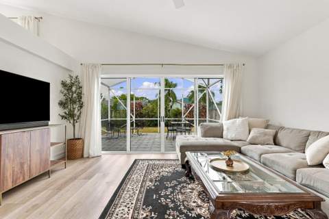 4969 Broadstone Circle, West Palm Beach FL - photo 15 of 60