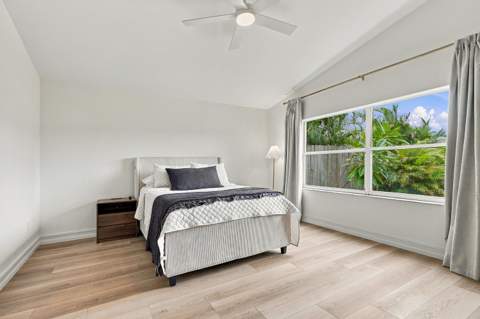 4969 Broadstone Circle, West Palm Beach FL - photo 22 of 60