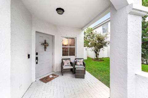 16856 SW 1st Place, Pembroke Pines FL - photo 6 of 36