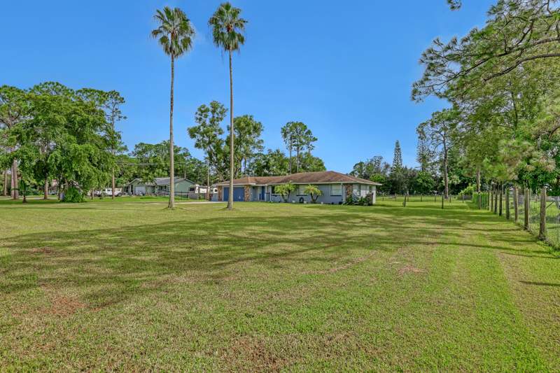 4 bedroom Single Family Residence at 11920 41st Court, Loxahatchee, Royal Palm Bch, West Palm Beach — photo 2