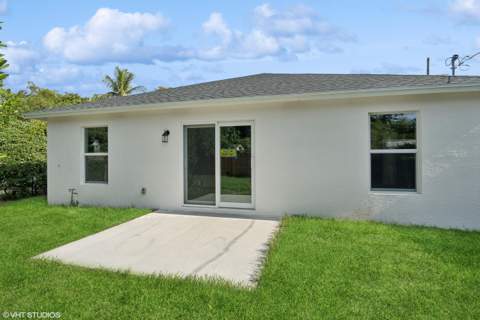 636 35th Street, West Palm Beach FL - photo 15 of 19
