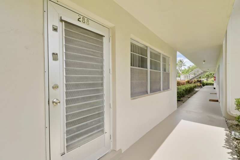 1 bedroom Condominium at 288 Northampton #O, Northampton Condos, West Palm Beach — photo 1