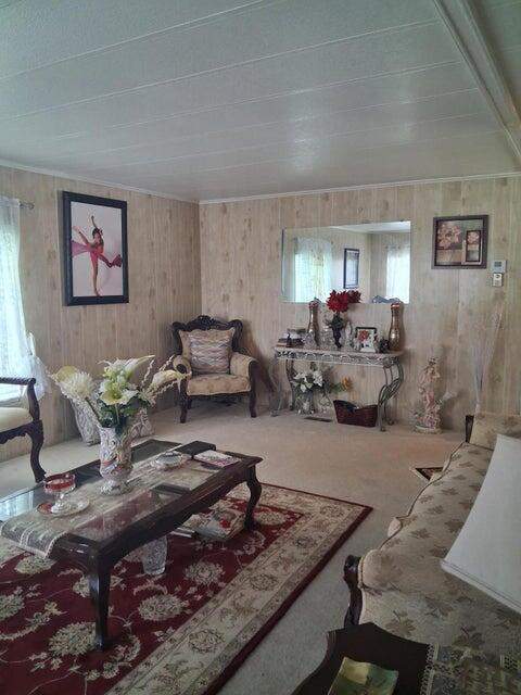 2 bedroom Manufactured Home at 8 Novedades, Spanish Lakes, Port St. Lucie — photo 5