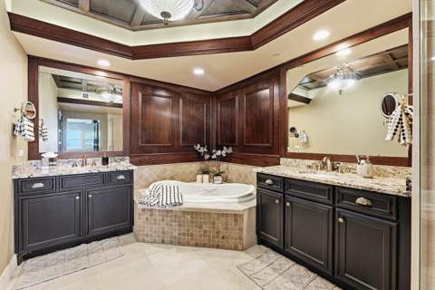2650 Lake Shore Drive #401, Riviera Beach FL - photo 16 of 51