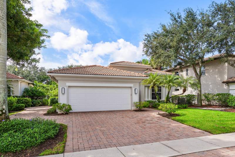 3 bedroom Single Family Residence at 8138 Valhalla Drive, Mizner Country Club, Delray Beach — photo 2