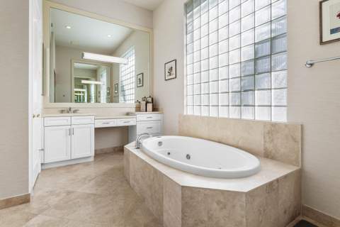 8138 Valhalla Drive, Delray Beach FL - photo 21 of 86