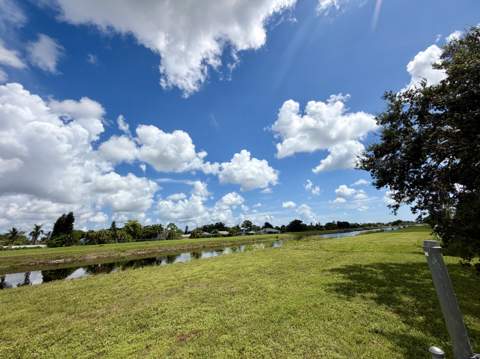 1251 SW Abingdon Avenue, Port St. Lucie FL - photo 6 of 21