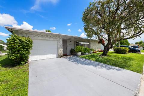 6995 NW 10th Court, Margate FL - photo 10 of 38