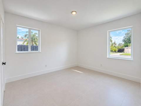1516 NE 15th Avenue, Fort Lauderdale FL - photo 14 of 18