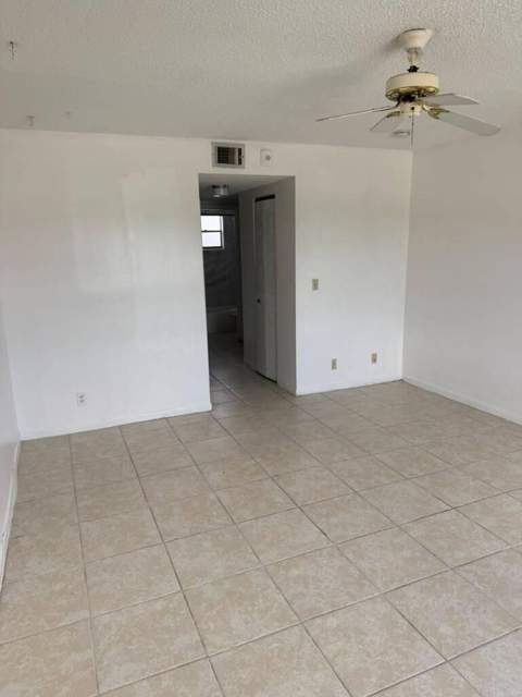 7521 NW 16th Street #4407, Plantation FL - photo 6 of 13