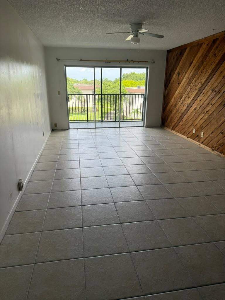 1 bedroom Condominium at 7521 NW 16th Street #4407, Village Square Condo, Plantation — photo 3