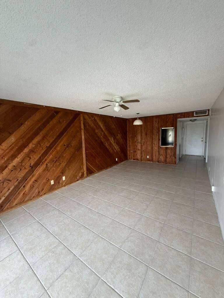 1 bedroom Condominium at 7521 NW 16th Street #4407, Village Square Condo, Plantation — photo 4