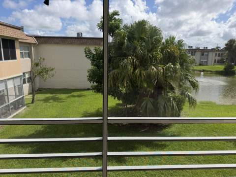 506 Davis Road #78, Palm Springs FL - photo 16 of 73