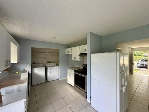 332 Fleming Avenue, Greenacres FL - photo 8 of 11