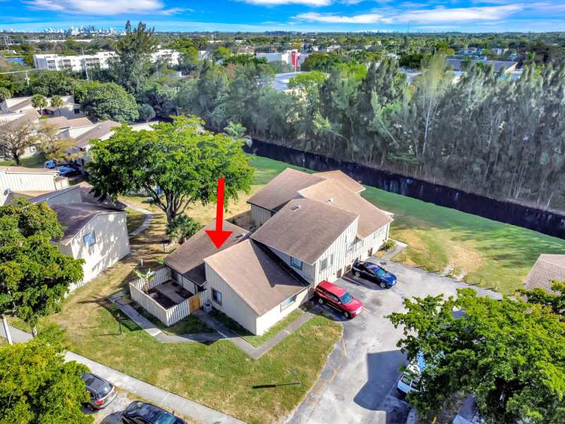 2 bedroom Condominium at 5704 NW 21st Street #32-C, Habitat II Condo, Lauderhill — photo 1