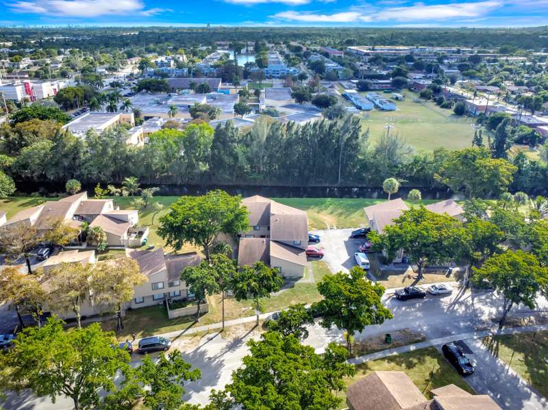 2 bedroom Condominium at 5704 NW 21st Street #32-C, Habitat II Condo, Lauderhill — photo 5