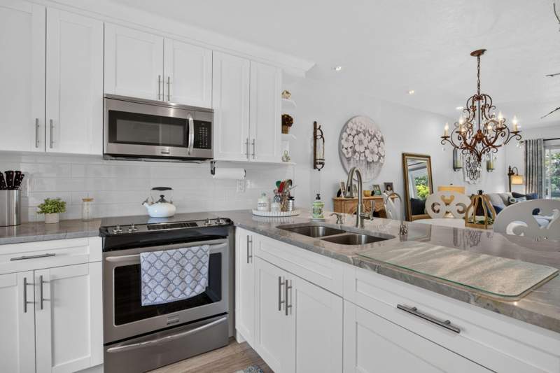 2 bedroom Condominium at 1211 Bahama Bend #F2, Bahama Village Condo, Coconut Creek — photo 3