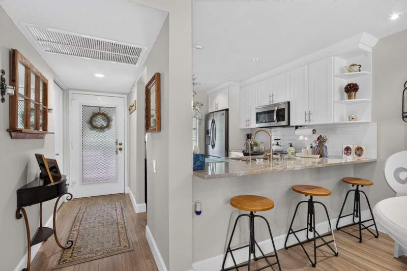 2 bedroom Condominium at 1211 Bahama Bend #F2, Bahama Village Condo, Coconut Creek — photo 5