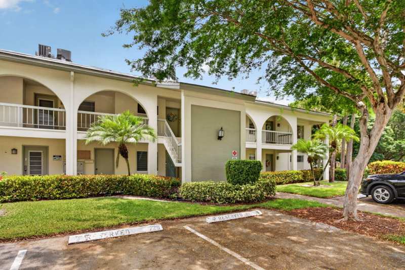 2 bedroom Condominium at 1211 Bahama Bend #F2, Bahama Village Condo, Coconut Creek — photo 1