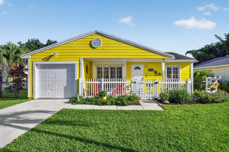 2 bedroom Single Family Residence at 9099 Carma Drive, Tartan Lakes 1, Boynton Beach — photo 2