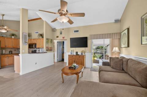 9099 Carma Drive, Boynton Beach FL - photo 11 of 49