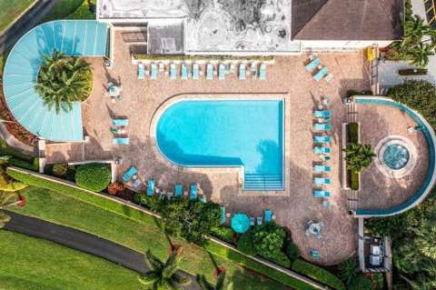 5355 10Th Fairway Drive #2, golf community for sale in Delray Beach