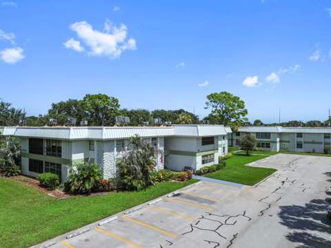 2302 Sunrise Boulevard #206, Fort Pierce FL - photo 15 of 21