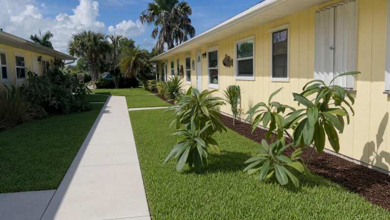 2 bedroom Villa at 4725 SE Teri Place, Southern Pines, Stuart — photo 1