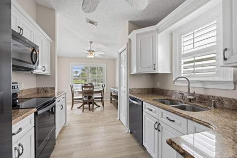 550 Paurotis Lane, Fort Pierce FL - photo 10 of 53
