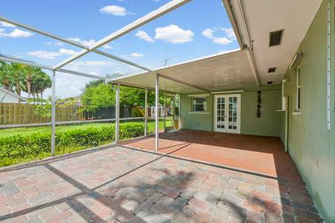 522 Heron Drive, Delray Beach FL - photo 18 of 29