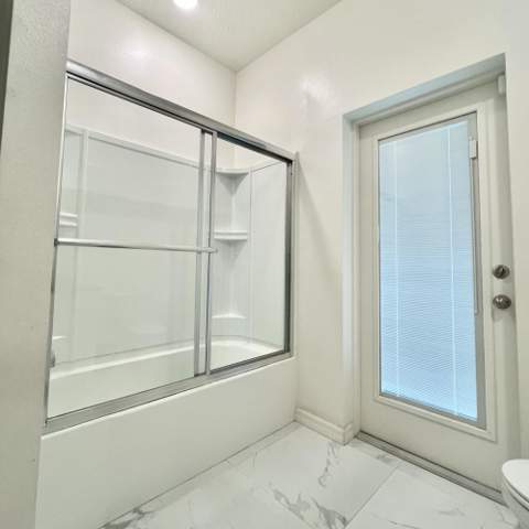 103 SW Grove Avenue, Port St. Lucie FL - photo 10 of 11