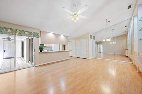 8404 Chapman Oak Court, Palm Beach Gardens FL - photo 21 of 46